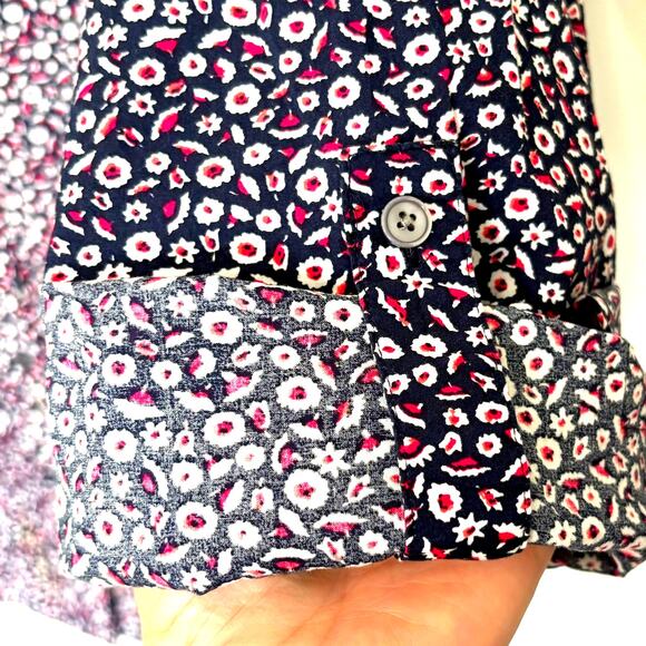 Talbots Wms 14 Blue Red Printed Roll Tab Button Up Shirt Business Casual Office - Picture 7 of 9